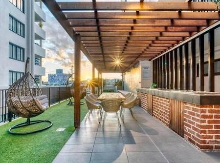Inner City 1 Bedroom Apartment With Rooftop Pool And Parking - Serain Residences Μπρίσμπεϊν Εξωτερικό φωτογραφία